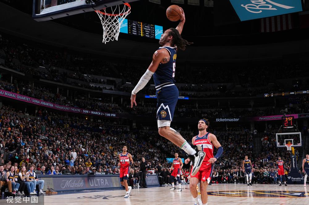 他通过巧妙 他通过巧妙