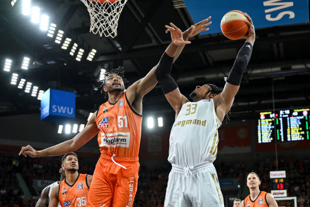 主动权毫无 主动权毫无