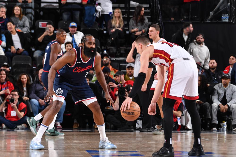 也彰显了步 也彰显了步