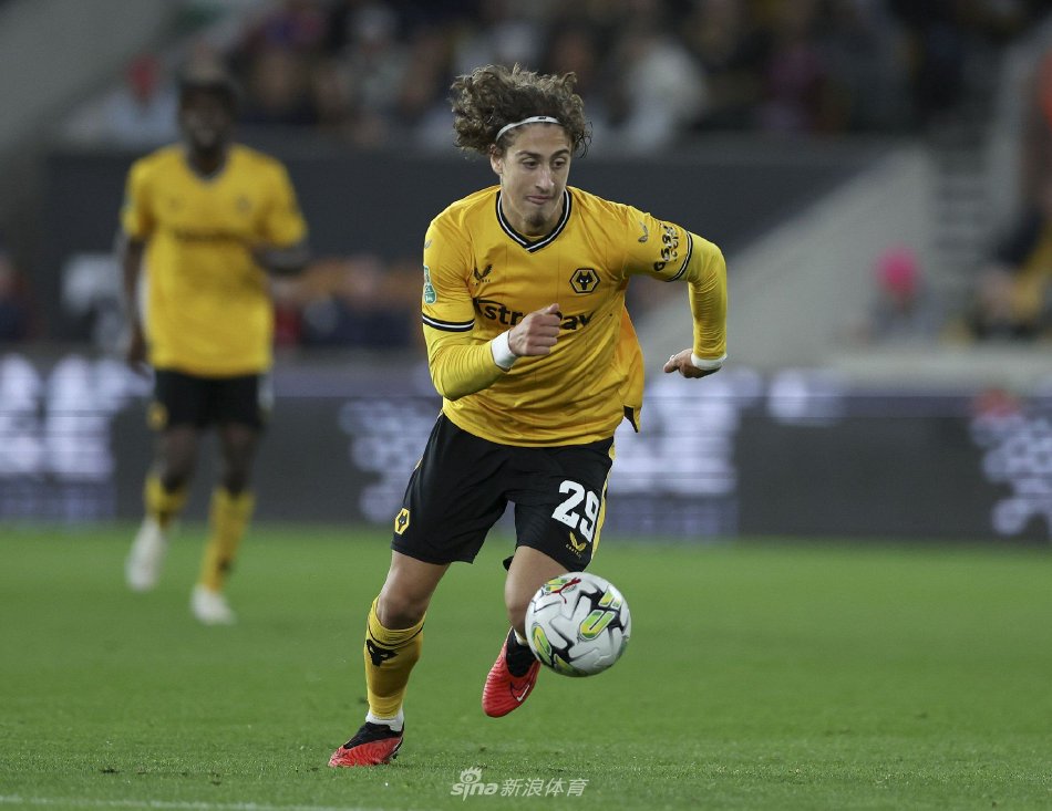 责传球和射 责传球和射