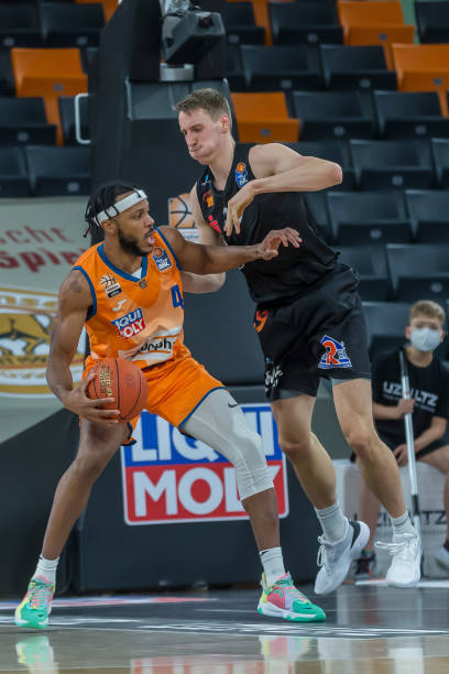 港身上抢分 港身上抢分