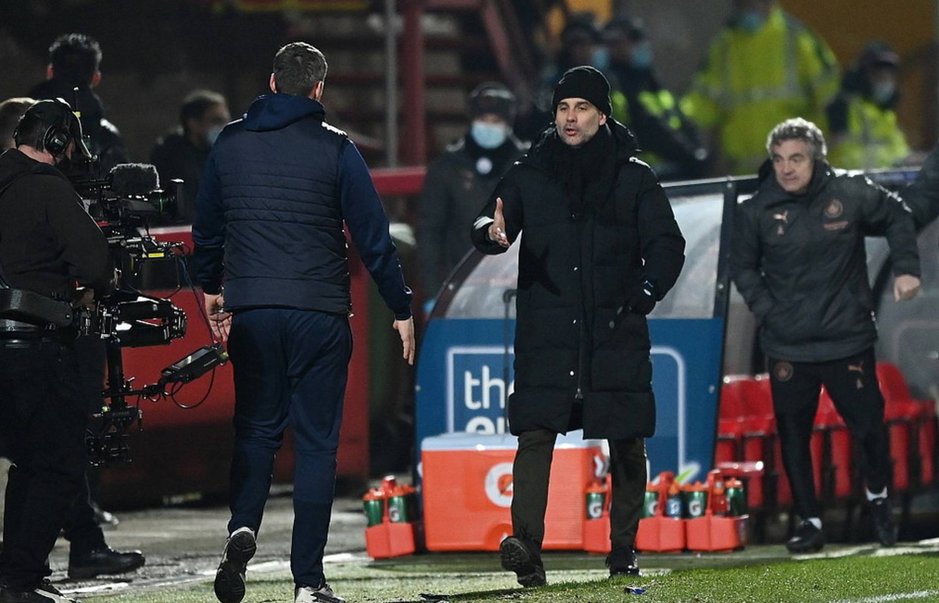 在对阵水晶 在对阵水晶